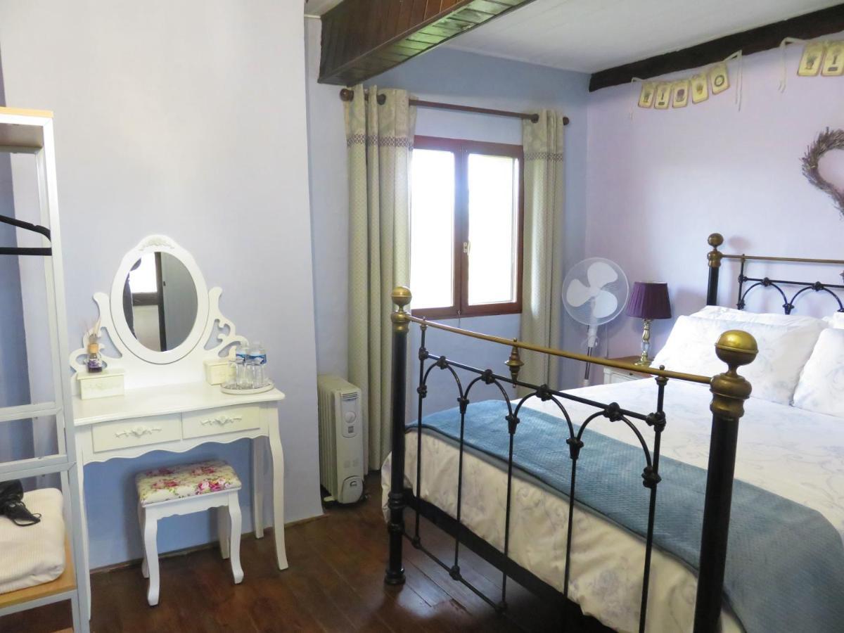 Michouat Chambre D'Hotes Vidou Extérieur photo